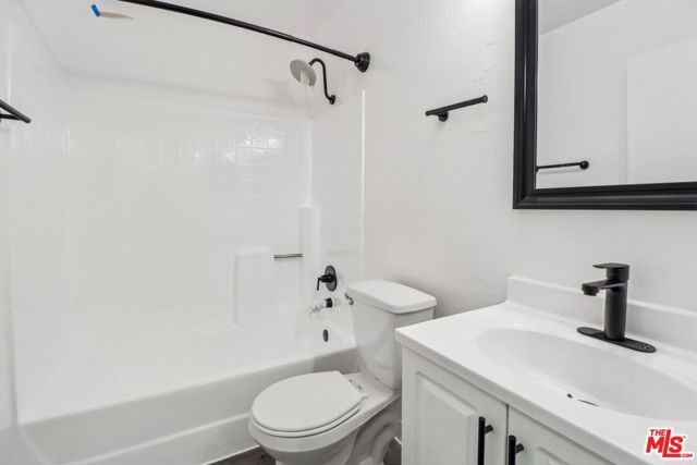 311 S New Hampshire Avenue, Los Angeles, CA 90020