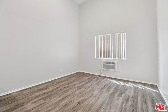 311 S New Hampshire Avenue, Los Angeles, CA 90020