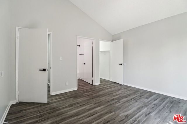 311 S New Hampshire Avenue, Los Angeles, CA 90020