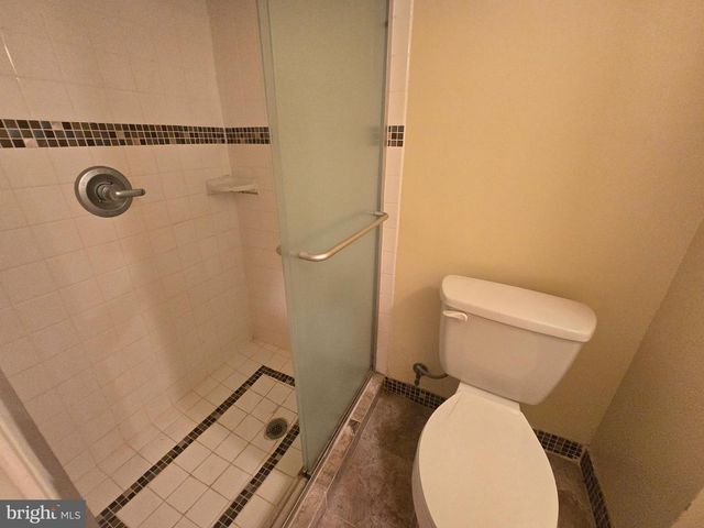 503 N 40TH ST, Philadelphia, PA 19104