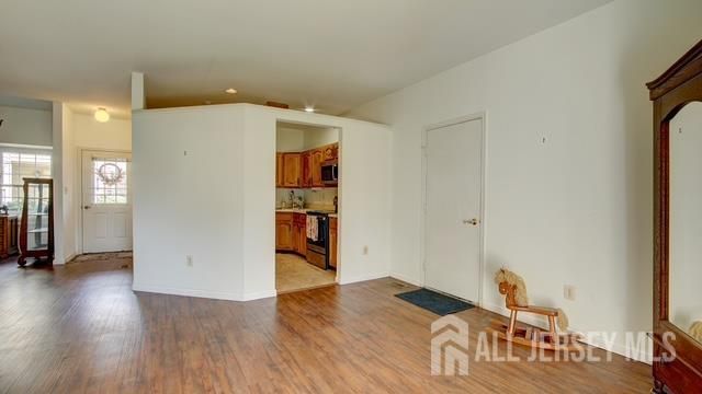 16-D James Buchanan Drive, Monroe, NJ 08831