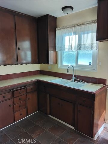 760 N Sunset, West Covina, CA 91790