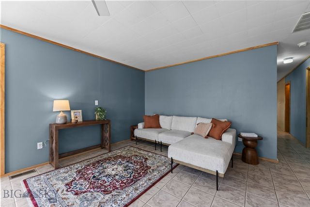 5321 E Gallatin, Belgrade, MT 59714