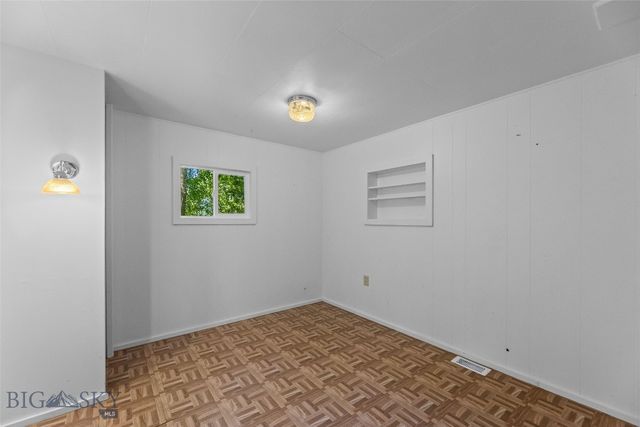 5321 E Gallatin, Belgrade, MT 59714