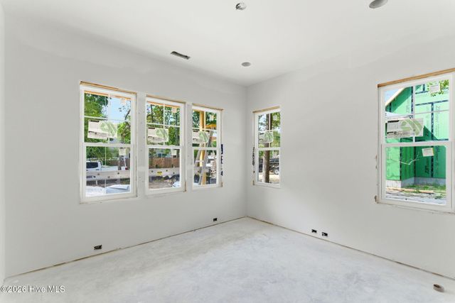 128 Stones Throw Lane, Wilmington, NC 28411