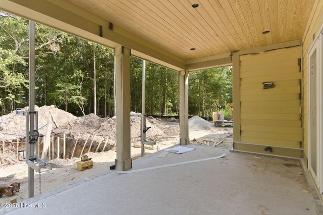 128 Stones Throw Lane, Wilmington, NC 28411