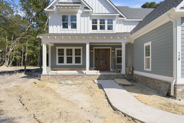 128 Stones Throw Lane, Wilmington, NC 28411