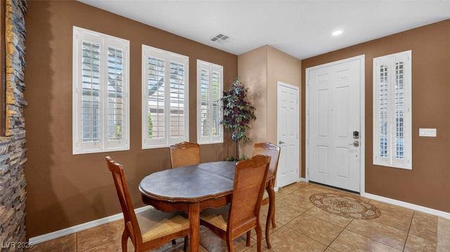 11428 Belmont Lake Drive 101, Las Vegas, NV 89135