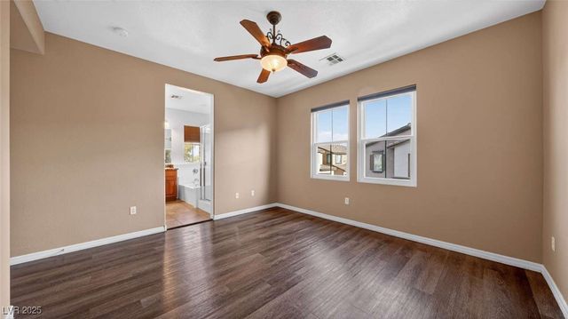 11428 Belmont Lake Drive 101, Las Vegas, NV 89135