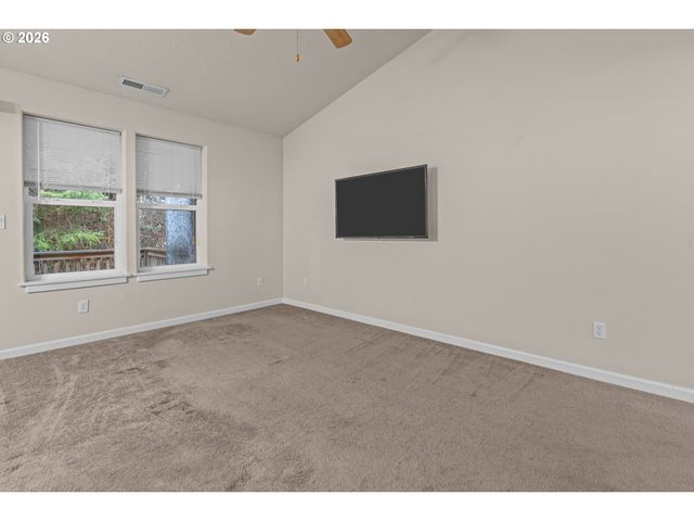 675 Nw CYPRESS St, Mc Minnville, OR 97128