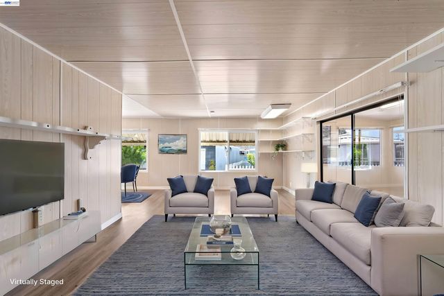 301 Maui Circle, Union City, CA 94587