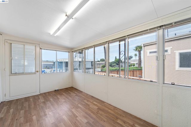 301 Maui Circle, Union City, CA 94587