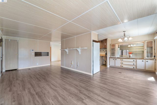 301 Maui Circle, Union City, CA 94587