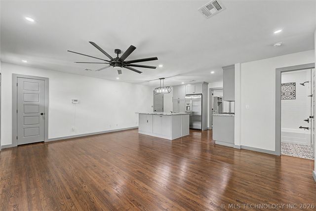 4065 E 25th Street, Tulsa, OK 74114