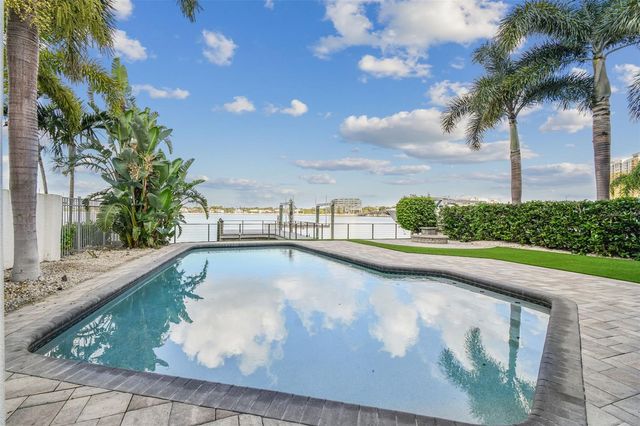 24 ADALIA AVENUE, Tampa, FL 33606
