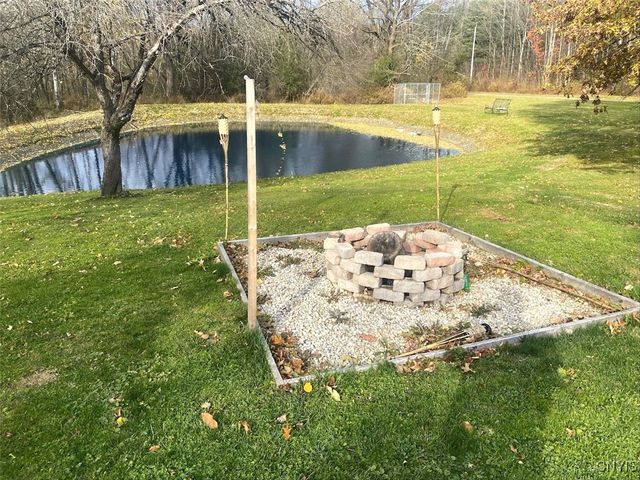 5601 Pigtail Road, Friendship, NY 14739