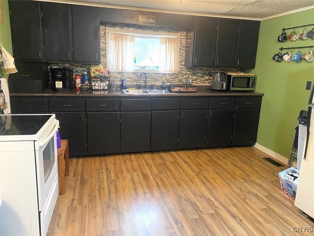 5601 Pigtail Road, Friendship, NY 14739