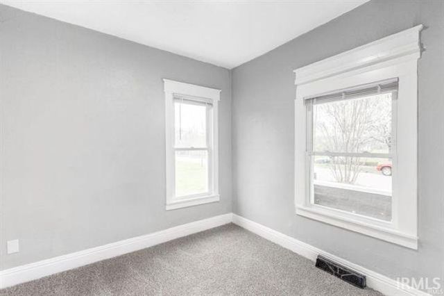 1105 Queen Street, South Bend, IN 46616