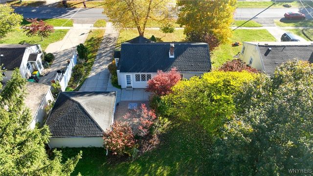 99 Milford Street, Hamburg, NY 14075