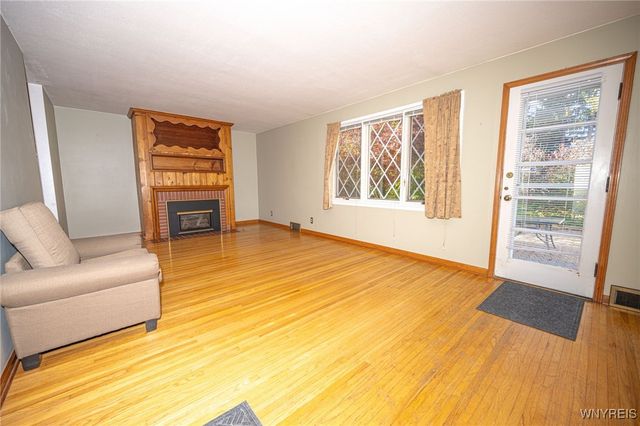 99 Milford Street, Hamburg, NY 14075