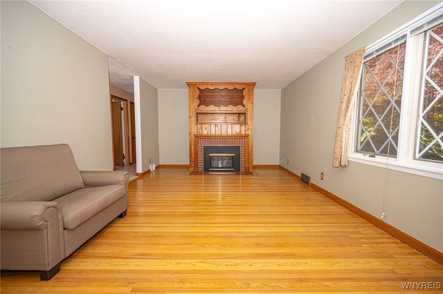 99 Milford Street, Hamburg, NY 14075