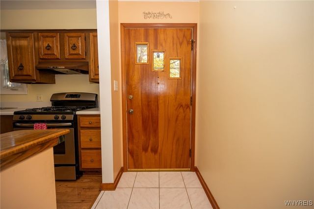 99 Milford Street, Hamburg, NY 14075