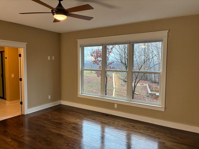 220 Bear Crawl Road Rb 28, Jasper, TN 37347