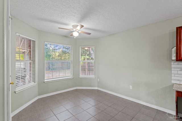 1963 Melissa Oaks Dr, Gulf Breeze, FL 32563