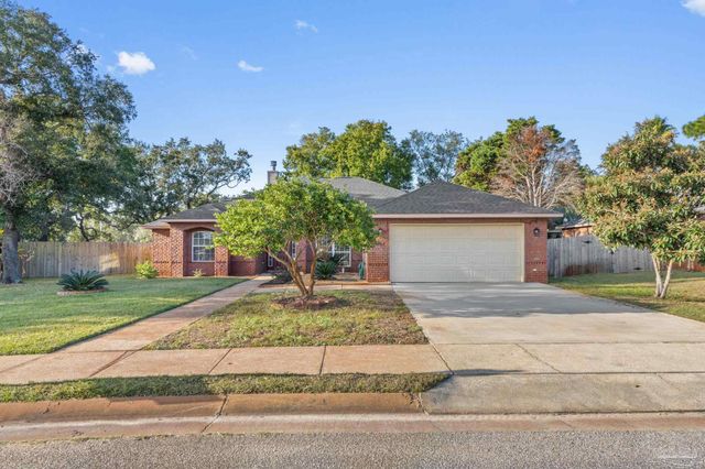 1963 Melissa Oaks Dr, Gulf Breeze, FL 32563