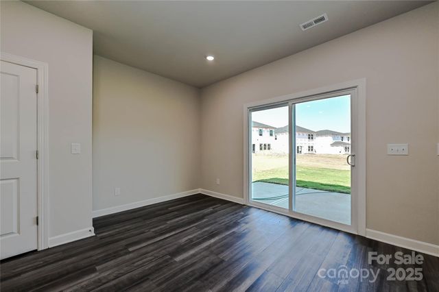 1313 30th Street Lane NE, Conover, NC 28613