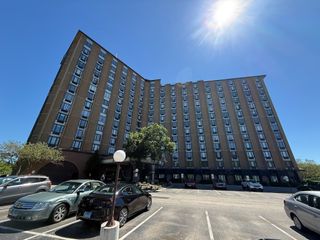 1 Renaissance Place 505, Palatine, IL 60067