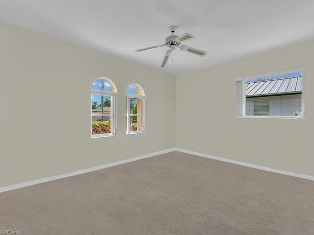 1413 SE 39th ST, Cape Coral, FL 33904