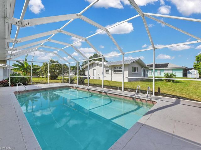 1413 SE 39th ST, Cape Coral, FL 33904