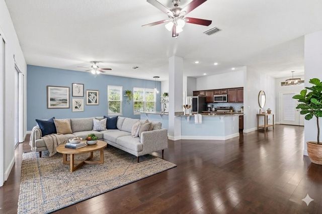 5104 52ND AVENUE W, Bradenton, FL 34210