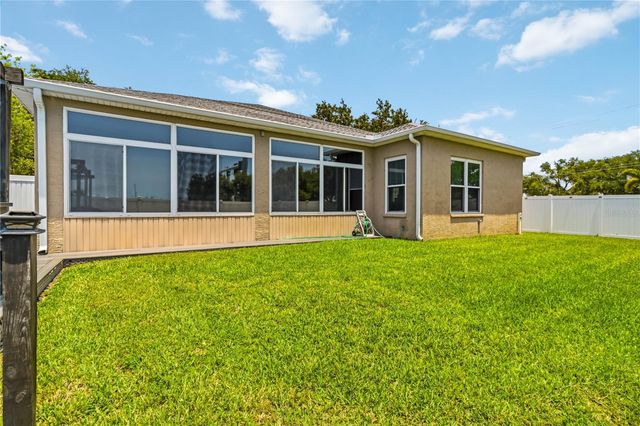 5104 52ND AVENUE W, Bradenton, FL 34210