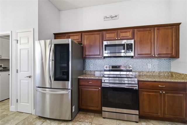 5104 52ND AVENUE W, Bradenton, FL 34210