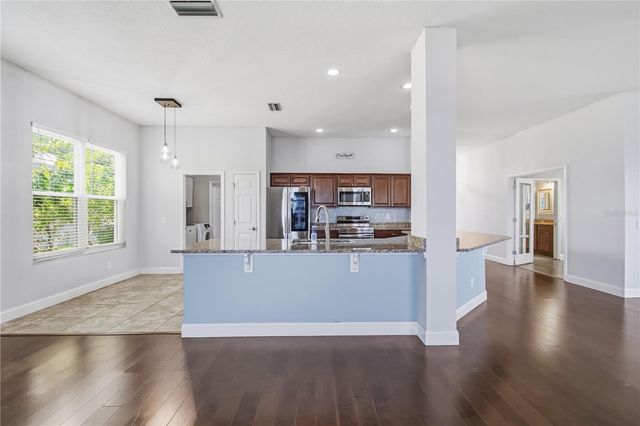 5104 52ND AVENUE W, Bradenton, FL 34210