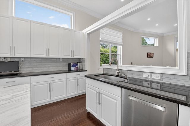 11585 Green Golf Lane, Boynton Beach, FL 33437