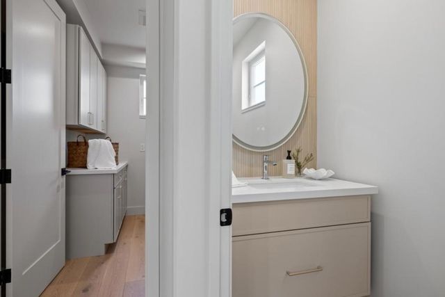 577 Creekside Court, Half Moon Bay, CA 94019