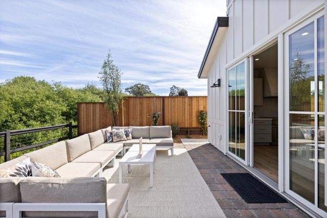 577 Creekside Court, Half Moon Bay, CA 94019