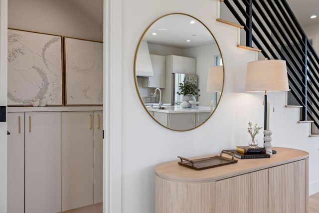 577 Creekside Court, Half Moon Bay, CA 94019