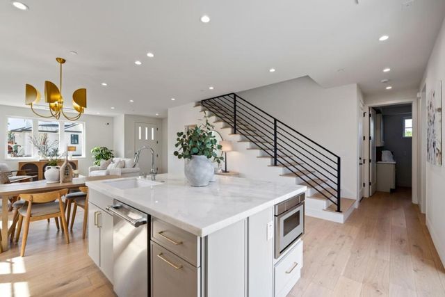 577 Creekside Court, Half Moon Bay, CA 94019