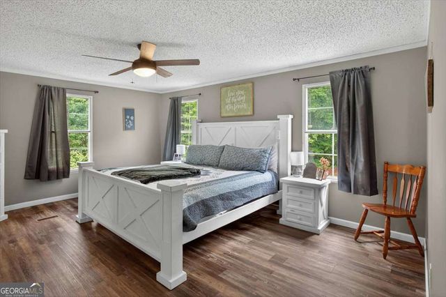 930 Dry Pond Lane, Canton, GA 30114
