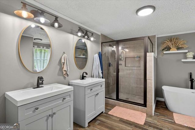 930 Dry Pond Lane, Canton, GA 30114