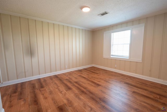 311 dixon, Warner Robins, GA 31088