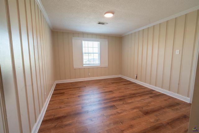 311 dixon, Warner Robins, GA 31088