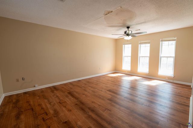 311 dixon, Warner Robins, GA 31088