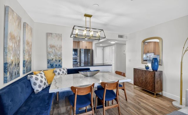 1502 S Lakeside Drive 214, Lake Worth Beach, FL 33460