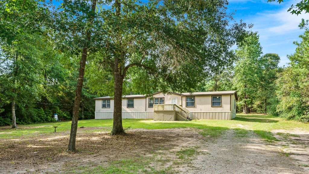 22584 Magnolia Hills Drive, Magnolia, TX 77354