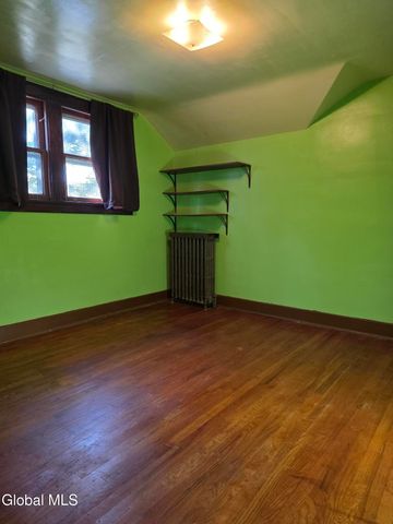 2 Delafield Drive, Colonie, NY 12205